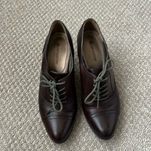 Naturalizer brown leather shoes